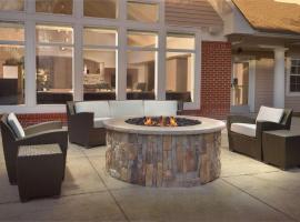 罗利-达勒姆机场/莫里斯维尔万豪酒店，位于莫里斯维尔的酒店