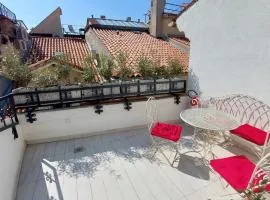 Piranum Guesthouse with terrace