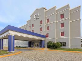 NH夸察夸尔科斯酒店，位于夸察夸尔科斯米纳提特兰机场 - MTT附近的酒店