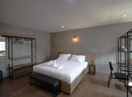 Rabbit Hotel Phimai，位于Phimai的酒店