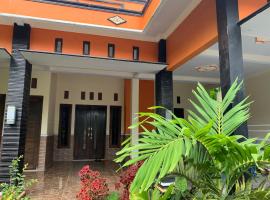 Qhudira Homestay Syari’ah by Luxury Degree，位于日惹的酒店