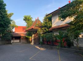 Sonosewu Guesthouse Syariah，位于日惹的酒店