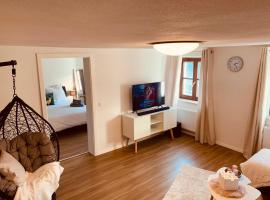 FELIX LIVING 2, Cozy & modern & Netflix Wohnung mit Blick ins Grüne，位于帕绍的酒店