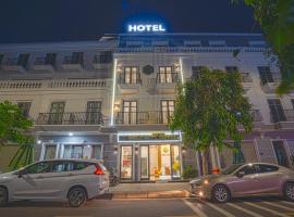 GOLD CITY Hotel，位于Tây Ninh的酒店