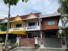 Pani House Hatyai 1，位于合艾玉佛寺附近的酒店