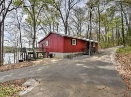Lakefront Lavonia Cottage w/ 2-Story Dock!