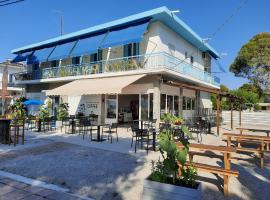 Mimika studios，位于佩弗奇的酒店