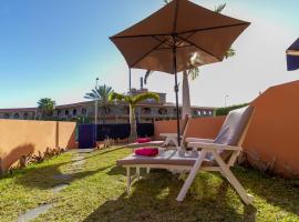 Duplex Meloneras with Free Wifi and private Garden，位于梅罗那瑞斯的酒店