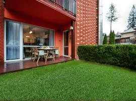 Home & Garden with stunning view