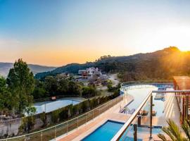 Golden Gramado Resort Laghetto，位于格拉玛多的酒店