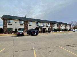 American Inn Cedar Rapids South，位于锡达拉皮兹的酒店