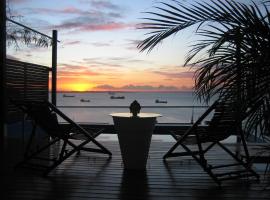 亚兰雅美精品酒店，位于萨尔瓦多博阿维亚任海滩附近的酒店