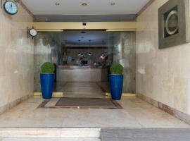 Hotel Aeropuerto Sur，位于圣伊西德罗的酒店