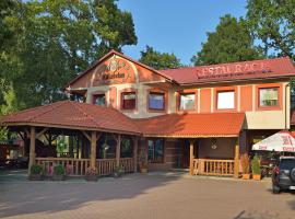 Restauracja Zajazd Kasztelan，位于克罗斯诺的酒店