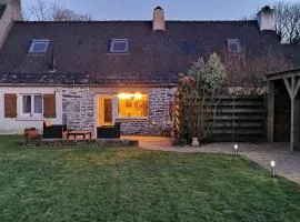 Petite maison dans les Monts d'Arrée TY COZ