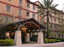 Sonesta ES Suites Fort Lauderdale Plantation，位于普兰塔寻弗兰克维尔特里网球中心附近的酒店