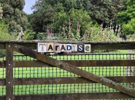 @Taradise-Opunake - eco-friendly Coastal hideaway，位于Opunake的酒店