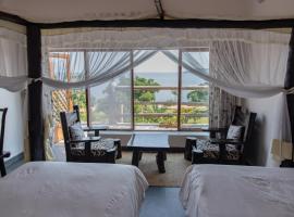 Serene Lake View Lodge in Kayove, Rwanda，位于Kayove的酒店