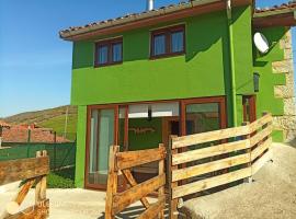 LA CASITA VERDE，位于奥尼斯的酒店