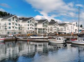 Molde Fjordhotell - by Classic Norway Hotels，位于莫尔德Coastal Route Terminal Molde附近的酒店