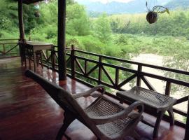 老挝斯普瑞特度假酒店，位于Ban Xianglôm的家庭/亲子酒店