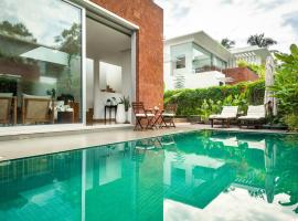 La Sierra, 2 & 3BHK Villas near Anjuna & Vagator Beach with Private Pool, Terrace, Garden, Kitchen & Security，位于马普萨的酒店