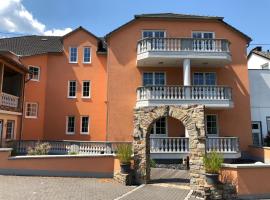 Hotel & Restaurant Brühler Hof，位于温特里希的酒店