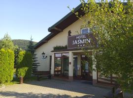 Hotel Jaśmin，位于Uście Gorlickie的酒店