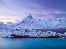 萨克利索伊罗布尔酒店，位于雷讷的酒店