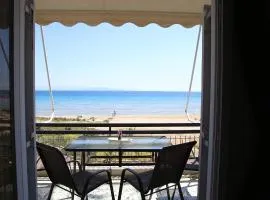 Nami Sea View Near Airport Apartment