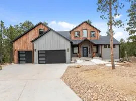 Copper Skies Lodge at Powder House Pass