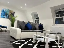 SPACIOUS & MODERN 1 bed CITY CENTRE Apartment