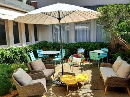 Cit'Hotel L'Etape，位于圣弗卢尔的酒店
