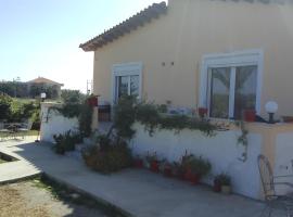 Studios ΣΤΟΥΣ ΠΥΡΓΟΥΣ ΘΕΡΜΗΣ，位于米蒂利尼的酒店