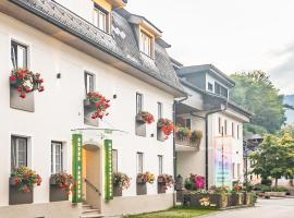 Bio-Bauernhof-Hotel Matlschweiger，位于Lassing的酒店