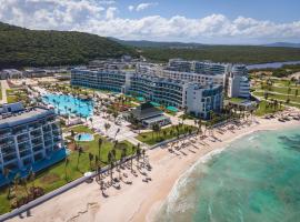 Ocean Eden Bay - Adults Only - All Inclusive，位于Spring Rises的度假村