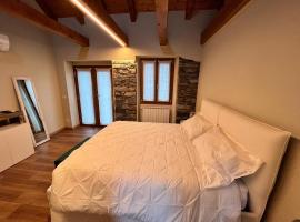 Bed & Bike La Stalla，位于Masera的酒店