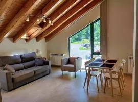 Apartamentos Turísticos la Estación y estudio