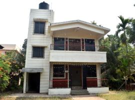 Shrikanchan Bungalow near Dapoli，位于达博利的酒店