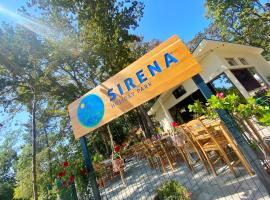 Sirena Holiday Park，位于卡姆基亚的海滩短租房