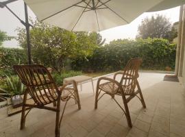 Apartment in Sardinia，位于Decimomannu的酒店