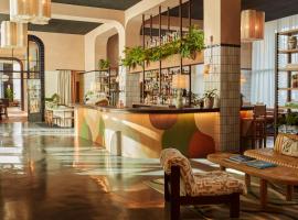 The Hoxton, Poblenou，位于巴塞罗那的酒店