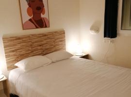 Cit'Hotel Saxotel Chalon-sur-Saône Nord，位于上弗格的酒店