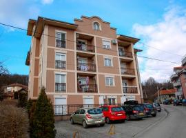 Apartman Dunja，位于弗尔尼亚奇卡矿泉镇的酒店