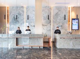 安庆吾悦广场亚朵酒店，位于安庆的酒店