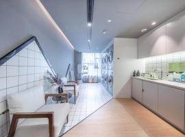 晋中榆次印象城亚朵酒店，位于晋中的酒店