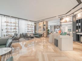 泰州茂业天地亚朵酒店，位于泰州的酒店