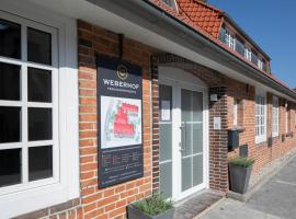 Weberhof Ferienapartments in Rostrup am Westufer des Zwischenahner Meers，位于巴德茨维什安的酒店