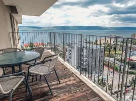 YalaRent Migdalor Apartments with Sea Views Tiberias