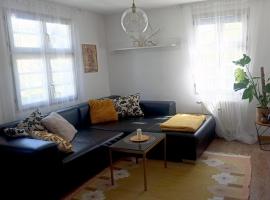 Fewo - Charmante 2 Zimmer Wohnung mitten in Markdorf，位于马克多夫的酒店